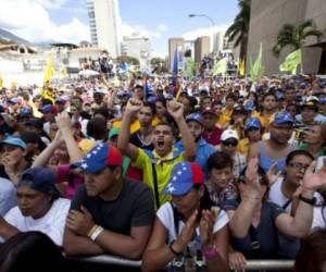Los venezolanos que pretenden ingresar a Honduras lo deben realizar por medio de una visa consultada, la mayoría busca salir por la precaria situación económica que enfrentan.