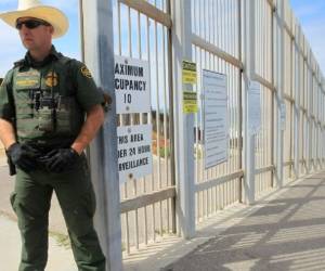 En julio de 2014, Estados Unidos conoció un nivel récord de arribo de niños provenientes de América Central. Ese año, unos 60.000 menores atravesaron la frontera. (AFP)