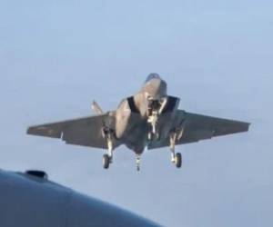 Los otros tres ocurrieron en un incidente de fuego amigo en Kuwait al inicio de las hostilidades, pero los tripulantes pudieron ser rescatados.