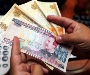 Los recursos para el aguinaldo proceden de las recaudaciones tributarias.