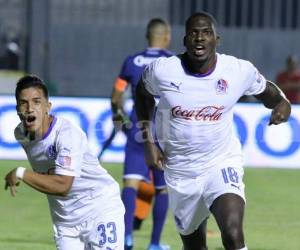 Javier Estupiñán, es un de los que espera que la paz vuelva al país. EL HERALDO