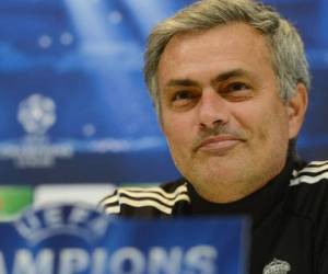 José Mourinho, entrenador del Manchester United, es uno de los DT más exitosos de Europa. (AFP)