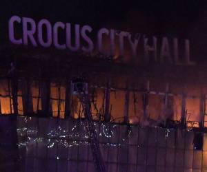 El ataque perpetuado en una sala de conciertos del Crocus City Hall dejó un saldo de 143 personas muertas, siendo el ataque terrorista más grande que ha sufrido Rusia.