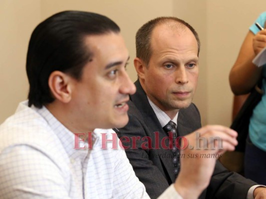 Bográn se defiende en libertad luego que el juez le dictara medidas sustitutivas distintas a la prisión.