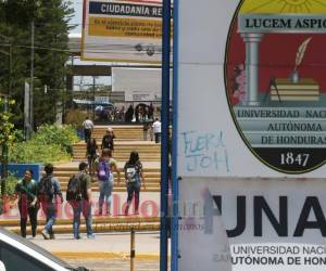 Los estudiantes deberán realizar todo el proceso para hacer el examen. FOTO: EL HERALDO.