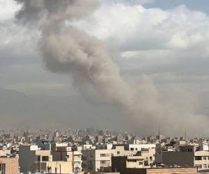 Estados Unidos e Israel lanzaron ataques a gran escala contra Irán que, según el presidente Trump, buscan debilitar al ejército iraní y frenar la producción de armas nucleares.