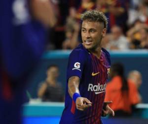 Neymar dejará el Barcelona esta temporada según anunciaron medios europeos.
