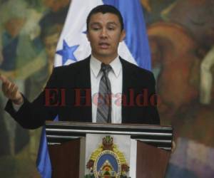 El secretario de la presidencia Ebal Diaz presentó el Decreto Ejecutivo firmado por el presidente de Honduras, Juan Orlando Hernández.