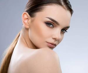 La micropigmentación ofrece resultados más naturales que las técnicas tradicionales de tatuaje.