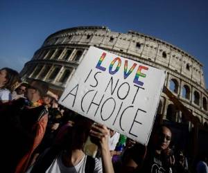 Paul Gallagher, responsable del Vaticano para las Relaciones con otros Estados, envió una 'nota verbal' a la embajada de Italia ante la Santa Sede el pasado 17 de junio en la que advierte que se viola el tratado entre los dos Estados. Foto: AFP