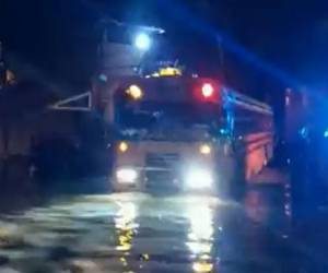 Video: Evacúan cárcel de El Progreso, Yoro, ante inundaciones