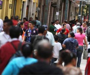 Los cuatro programas de empleo que impulsa la Secretaría de Trabajo (Con Chamba Vivís, Empleo por Hora, Chamba Joven y Chamba Comunitaria) contabilizaron a mayo 38,894 puestos, de los que el 88% son temporales.