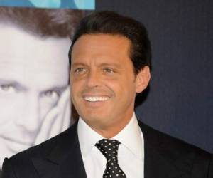 De nueva cuenta, el aclamado cantante, Luis Miguel, ha ganado un gran auge con su discografía.