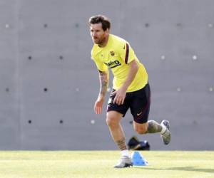 El Barcelona, líder de la Liga española, disputará su partido de regreso a la Liga el sábado 13 y Messi estará en el partido. Foto: AP
