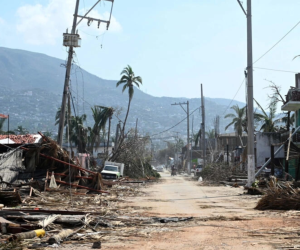 En imágenes se muestra los desastres causados por el huracán Otis en Acapulco, estado de Guerrero.