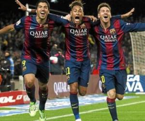La MSN volvió a juntarse y atizó contra la directiva del Barcelona por la salida del charrúa hacia el Atlético de Madrid. Foto: AFP