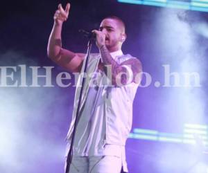 El cantante Maluma realizó su concierto el jueves en la noches en las instalaciones del Chochi Sosa