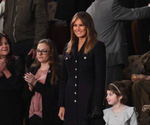 Melania Trump fue ovacionada por casi todo el Congreso. Foto: AFP