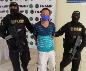 Roberto Isaac Reyes Chávez, de 19 años de edad, es uno de los detenidos.