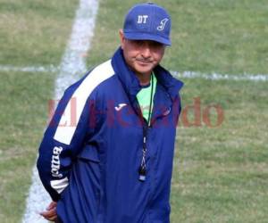 El estratega de Motagua se mostró molestó cuando le consultaron si siente que su equipo ha sido favorecido por el arbitraje. Foto / EL HERALDO