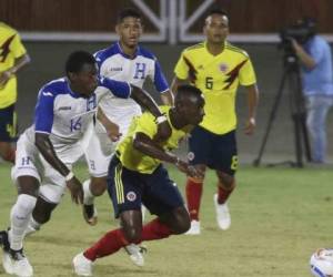Acción del partido entre las selecciones de Honduras y Colombia a nivel sub 21 en Barranquilla 2018. Foto: Inaldo Pérez / La FM.com.co