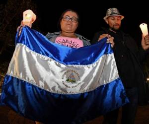 Inmigrantes nicaragüenses que viven en Costa Rica se manifiestan en apoyo a los nicaragüenses. Foto AFP