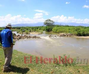 En la temporada lluviosa el Valle de Sula es embestido por las fuertes crecidas de los ríos Ulua y Chamelecón.