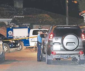 El atentado criminal contra Jorge Machado se registró frente a su residencia. Un agente de la PMOP falleció y otro resultó herido en el mortal ataque.