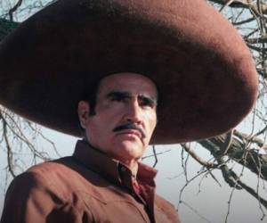 Vicente Fernández grabó aproximadamente 40 exitosas películas. Foto: Instagram _vicentefdez