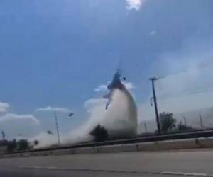 Avioneta choca y se estrella cuando combatía incendio en Chile