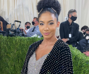 Kryst se lanzó a las 7:15 a.m., hora del Este, del domingo del piso 60 del edificio Orión, ubicado en la 350 W. 42 St. de Manhattan.