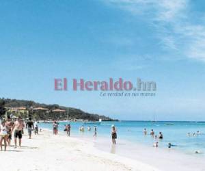 La diversidad de visitantes va desde las masivas entradas de viajeros cercanos como los hermanos salvadoreños y guatemaltecos, hasta los agotadores viajes realizados por cientos de ciudadanos austriacos. Foto: EL HERALDO.