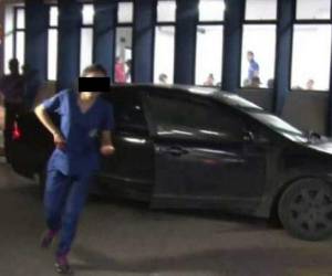 Pese a ser alcanzada por las balas la joven condujo desde la Villa Olímpica hasta el centro hospitalario donde actualmente se encuentra estable.