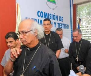 Los obispos suspendieron el miércoles pasado el diálogo que aceptaron mediar entre ambas partes luego que el gobierno rechazó la agenda planteada por la oposición para las conversaciones.