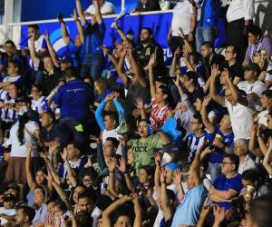 Así celebró la afición catracha el primer gol de la H con Rueda en el Chelato Uclés