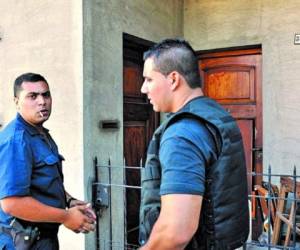 'El hijo no había hecho lo que debía hacer', dijo el portavoz de la policía. (Foto: Clarín)