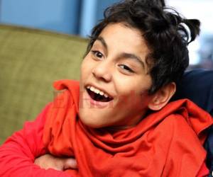 Dennise se emociona cada vez que está frente a una cámara. Foto: Eduardo Elvir/EL HERALDO