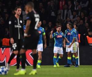 Napoli sacó un punto de oro en su visita a Francia, que los mantiene con las esperanzas intactas para avanzar a octavos de final. Foto/AFP