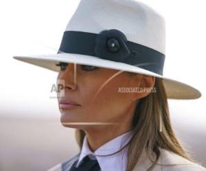 La emisión completa de la entrevista con la señora Trump, realizada durante su gira reciente por África, está prevista para el viernes por la cadena ABC. (Foto: AP)