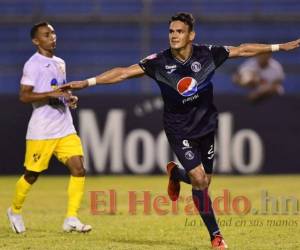 Moreira metió el primer tanto para el Motagua. Foto: EL HERALDO