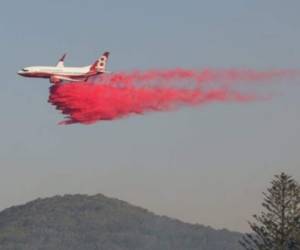 El C-130 Hércules en el que viajaban los bomberos perdió contacto con las autoridades. Foto: Imagen de referencia.