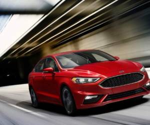 El Fusión V6 Sport es el primer sedán de tamaño mediano en su clase que cuenta con esta tecnología.