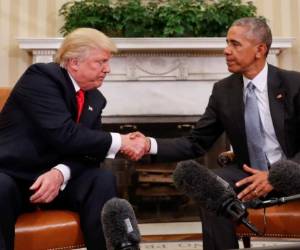 Michelle Obama y la próxima primera dama, Melania Trump, se reunieron en la residencia de la Casa Blanca./Fotos AP/