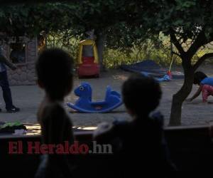 El gobierno de Estados Unidos deberá velar por la buena higiene de los menores en los centros de detención.