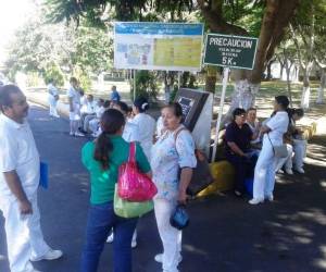 Enfermeras paralizan labores en el Tórax . (Foto: Mario Urrutia).