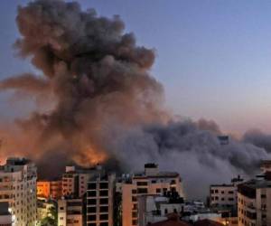 La escalada de violencia entre Israel y Palestina alcanzó hoy su pico máximo. Foto AFP