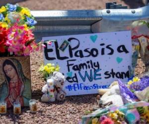 El ataque ocurrió en un Walmart y no se extendió a otras áreas comerciales. Foto: AP.