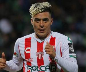 Brian Fernandez with possession as the Portland Timbers host the New York Red Bulls in an MLS match at Providence Park in Portland, Oregon on Wednesday, Sept. 18, 2019. Sean Meagher/Staff
