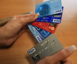 La morosidad en tarjetas de crédito aumentó en el presente año.