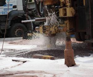 La comuna indicó que el hallazgo representa el primer resultado del plan de emergencia diseñado para incrementar la producción de agua potable.